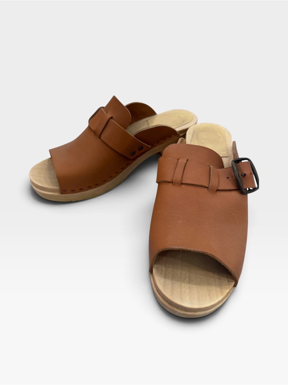 No. 6 Riley Open Toe Clog - size 9